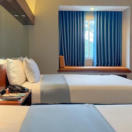 Microtel By Wyndham Eagle Ridge General Trias  Eksteriør bilde