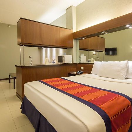 Microtel By Wyndham Eagle Ridge General Trias  Eksteriør bilde