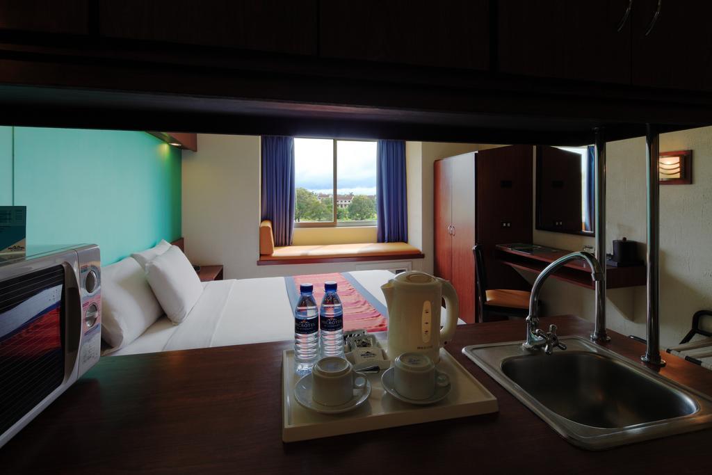 Microtel By Wyndham Eagle Ridge General Trias  Eksteriør bilde