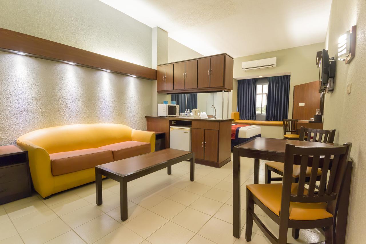 Microtel By Wyndham Eagle Ridge General Trias  Eksteriør bilde